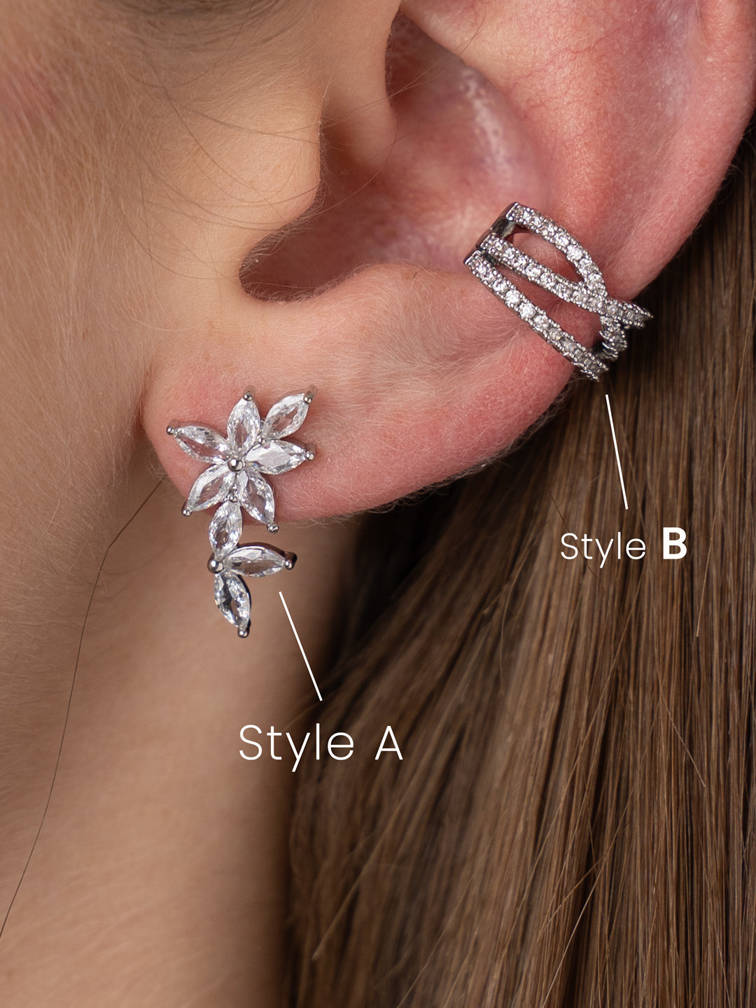 Orecchini in argento sterling 925 con zirconi a forma di fiore Orecchini in argento sterling 925 con zirconi a forma di fiore