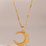 Collana con Ciondolo Mezzaluna Dorata e Zirconi - Crescent Radiance